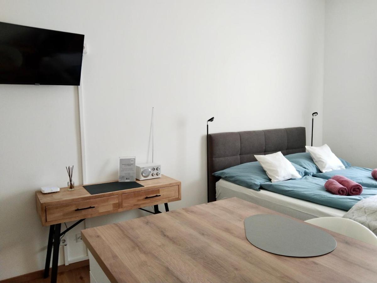 Air-Conditioned, Quiet Apartment - Center Of Sankt Poelten - Smart Tv ภายนอก รูปภาพ